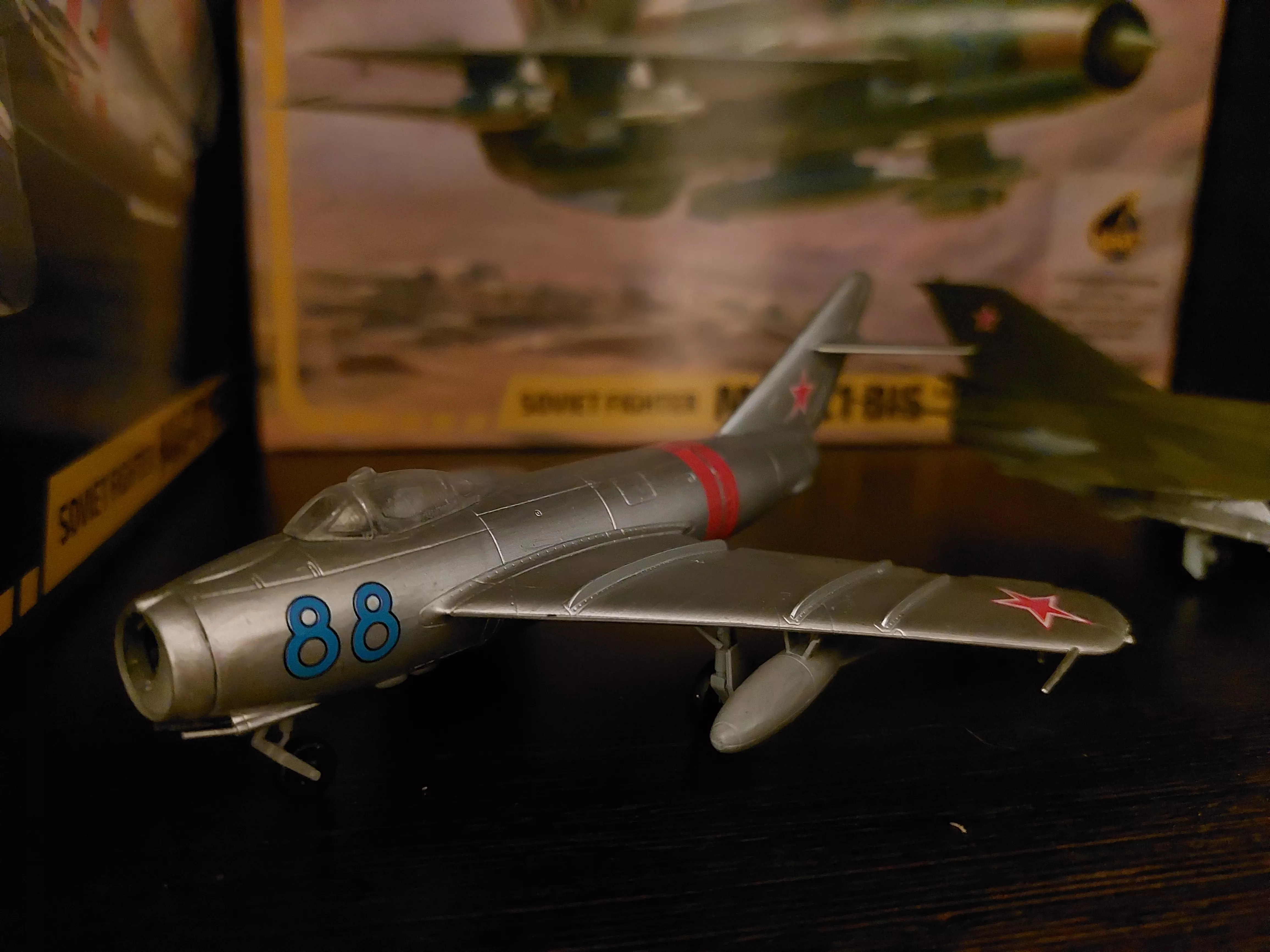 Советский истребитель Миг-17