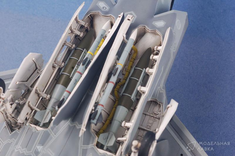 Фото #10 для Сборная модель американский многоцелевой истребитель F-35A Lightning II