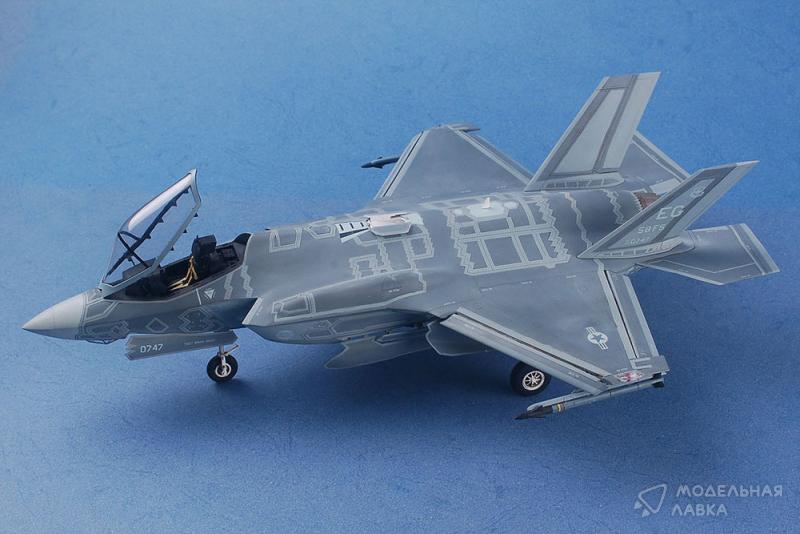 Фото #9 для Сборная модель американский многоцелевой истребитель F-35A Lightning II