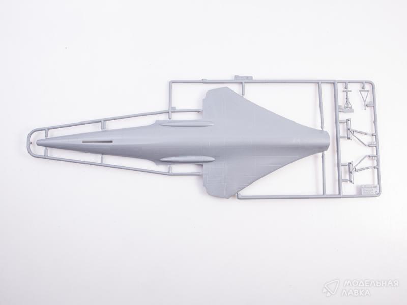 Сборная модель российский сверхзвуковой стратегический бомбардировщик ТУ-160 с клеем, кисточкой и красками. Звезда