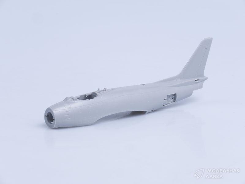 Фото #5 для Сборная модель самолет F-86F-40"Sabre"