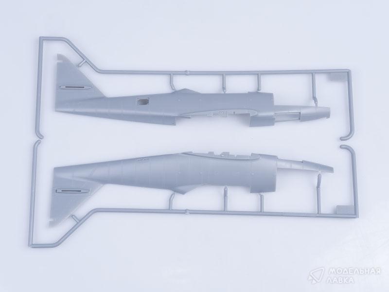 Фото #3 для Сборная модель самолет Me 262 A-2a
