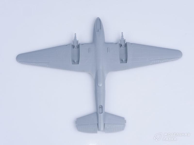 Фото #5 для Сборная модель самолет Soviet PE-2 Bomber