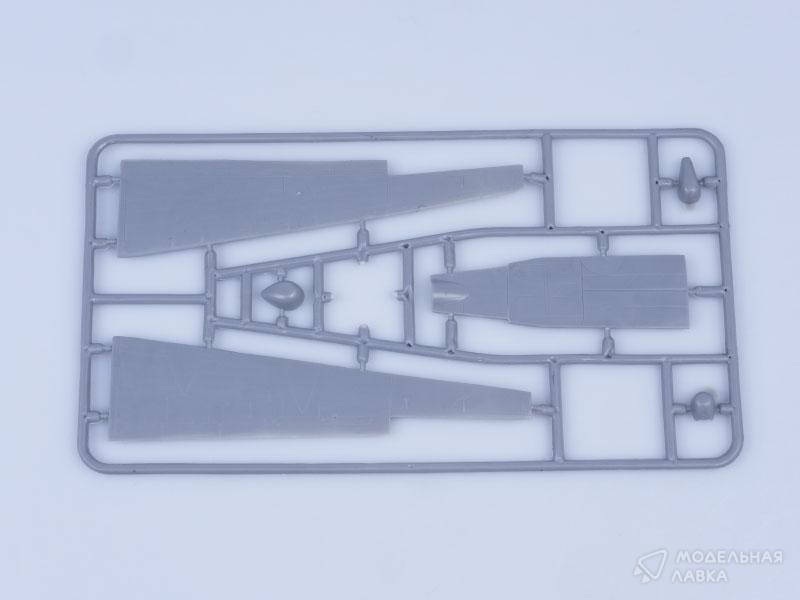 Фото #3 для Сборная модель транспортный самолет АН-12БК