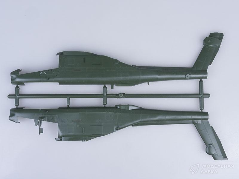 Фото #3 для Сборная модель ударный вертолет АН-64 Апач
