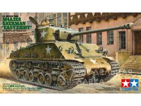 Амер. средний танк M4A3E8 Sherman "Easy Eight" European Theater с фигурой танкиста