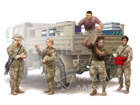 Modern U.S. soldiers – Logistics Supply Team