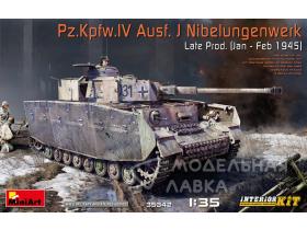 Немецкий танк Pz.Kpfw.IV Ausf. J Nibelungenwerk (поздний) с интерьером. Январь-февраль 1945 г.
