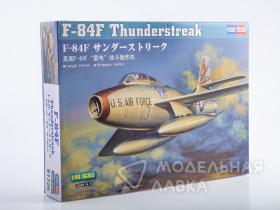 Самолет F-84F Thunderstreak