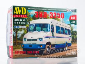 Сборная модель Автобус ЗИЛ-3250