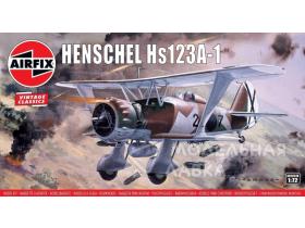 Сборная модель самолета Henschel Hs123A-1
