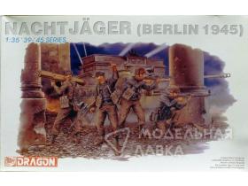 Солдаты Nachtjager (Berlin 1945)