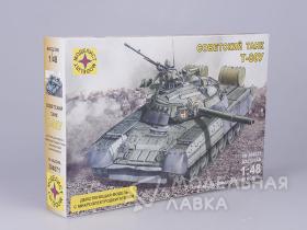 Советский танк Т-80У (действующая модель с микроэлектродвигателем)