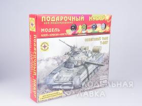 Советский танк Т-80У (действующая модель с микроэлектродвигателем) с клеем, кисточкой и красками.