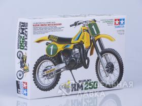 Suzuki RM250 Motocrosser
