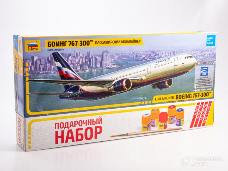 Фото #1 для Сборная модель пассажирский авиалайнер Боинг 767-300 с клеем, кисточкой и красками.