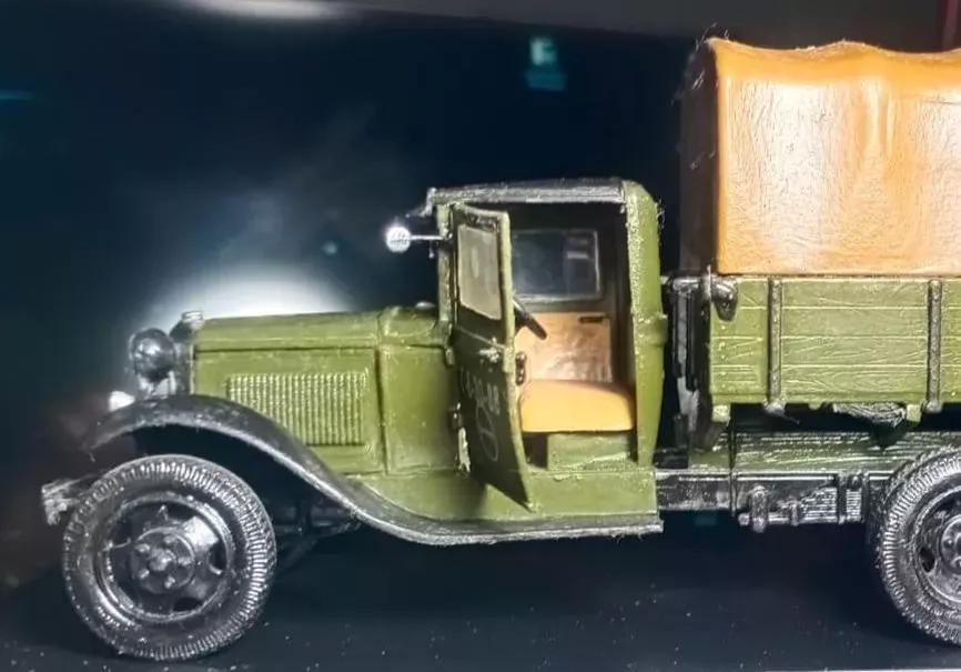Советский армейский грузовик 