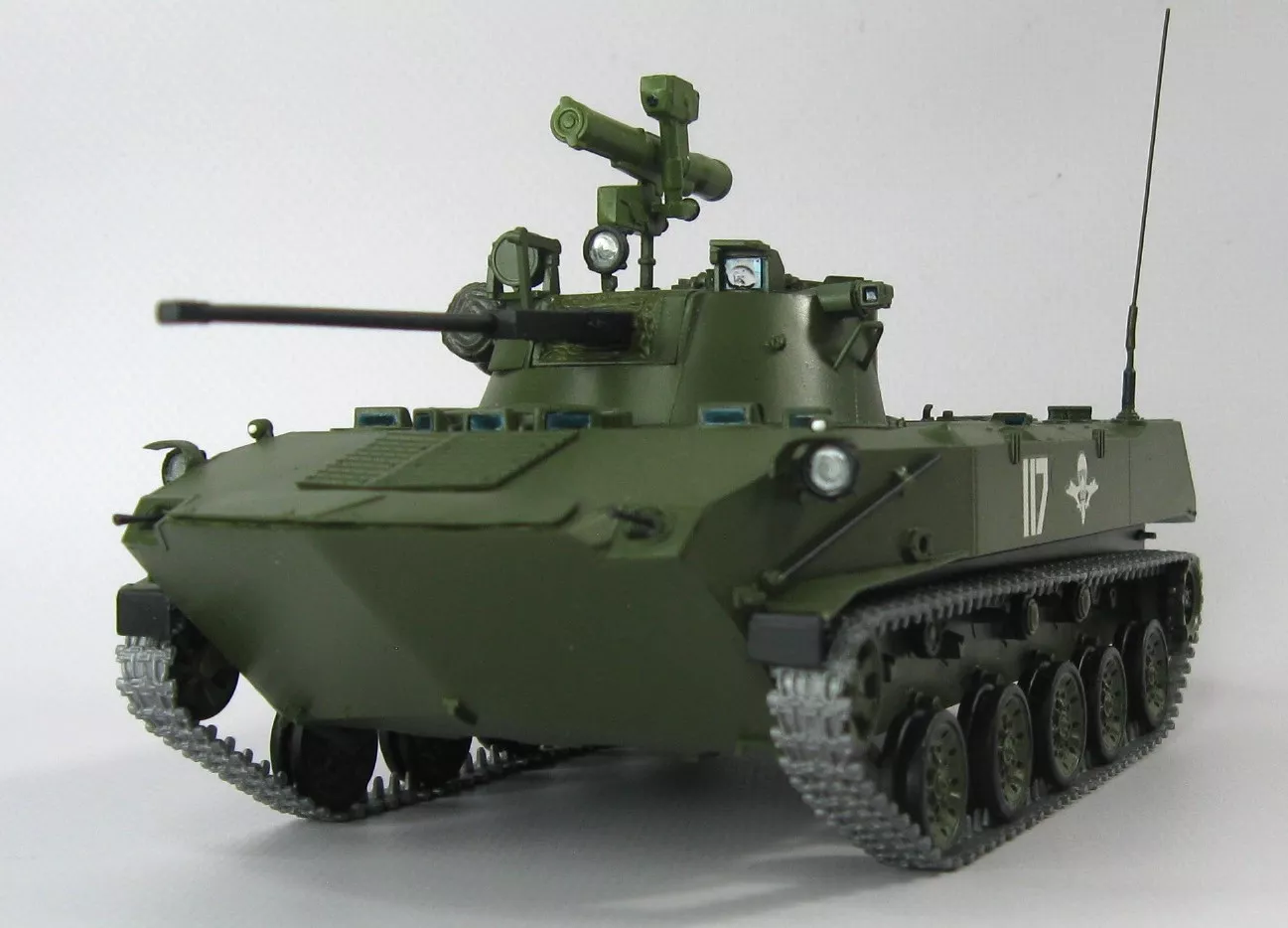 Российская боевая машина пехоты БМД-2