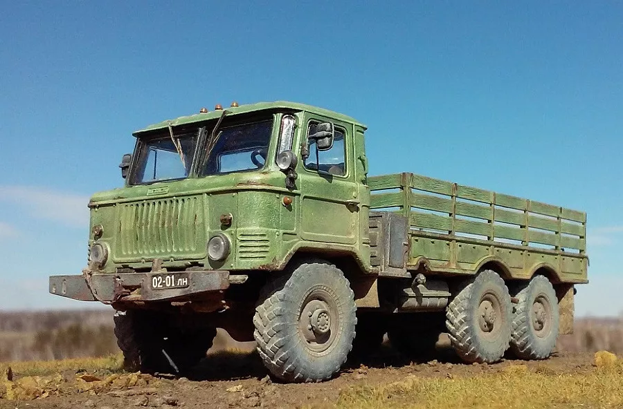 Сборная модель Армейский грузовик 34 6x6