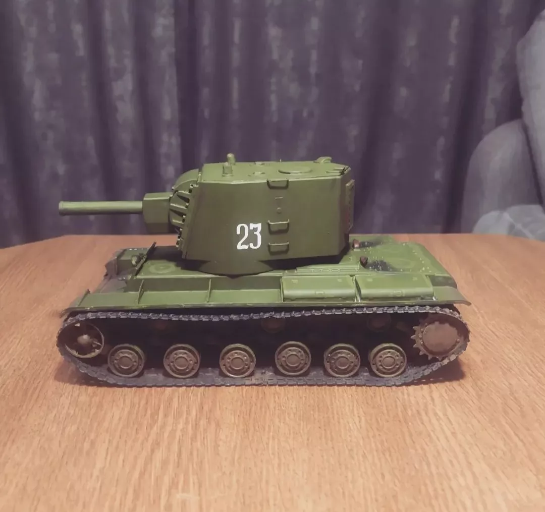 Тяжелый танк КВ-2 обр. 1940 Ранняя версия