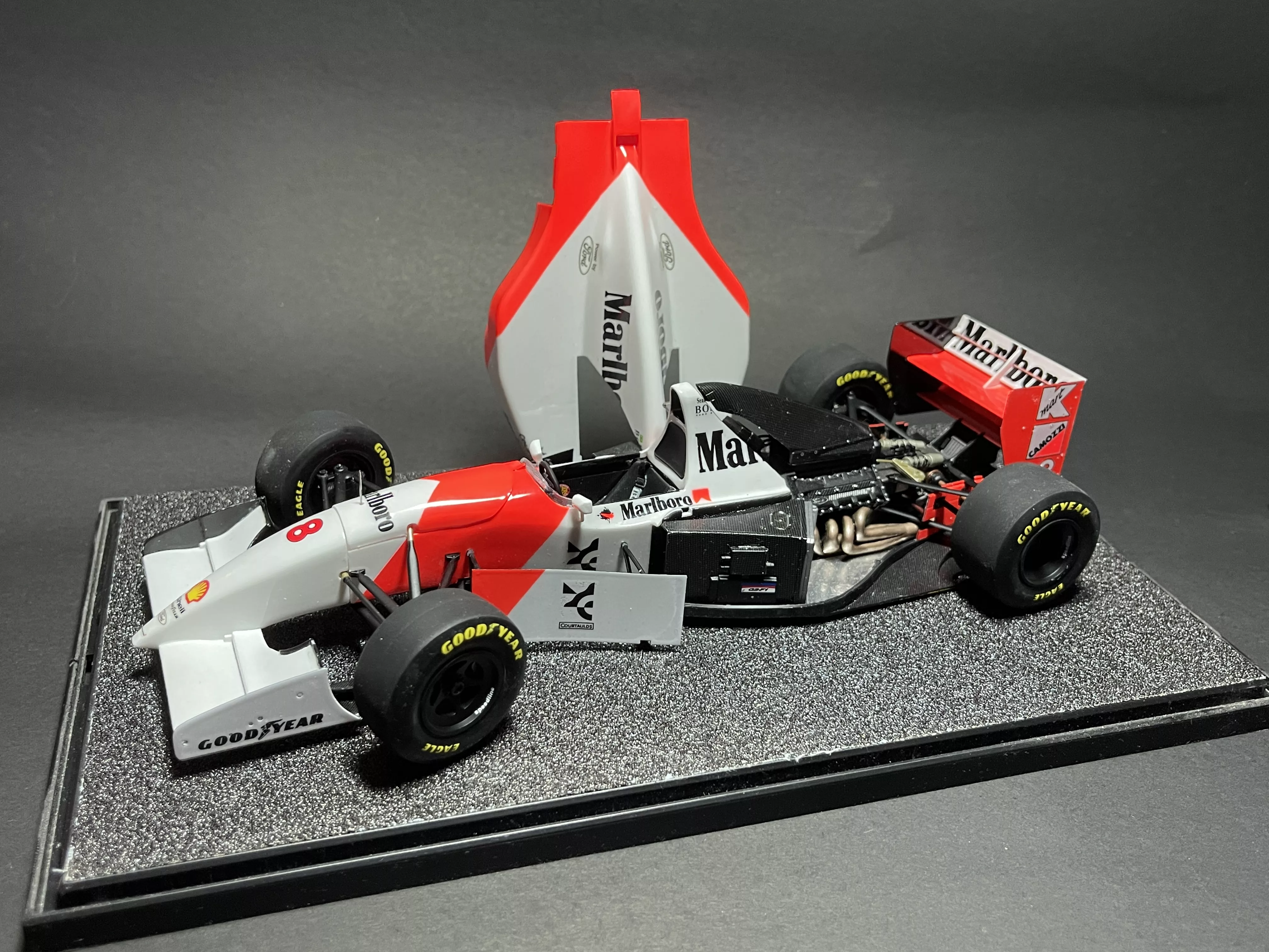 McLaren Ford MP4/8 Senna/Andretti/Hakkinen