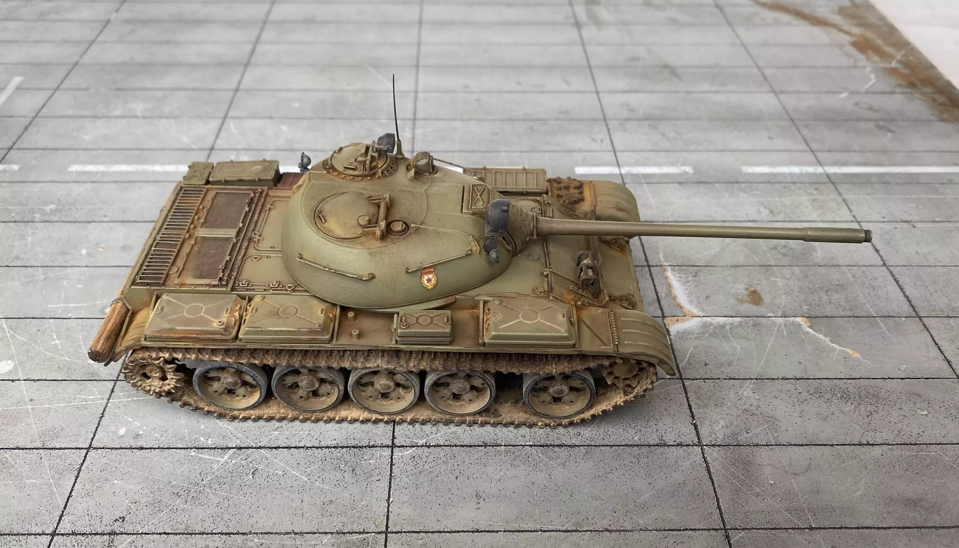 Сборная модель Средний танк Т-55