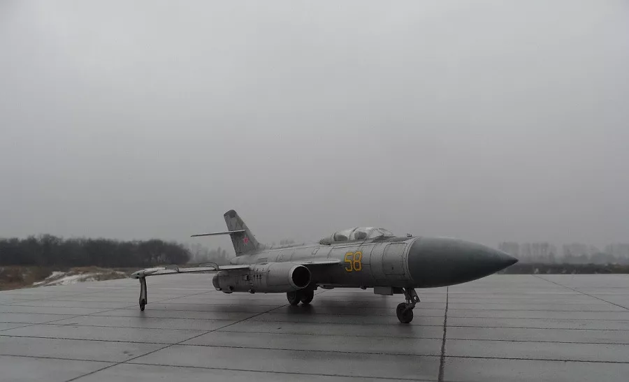Самолет Як-27К-8