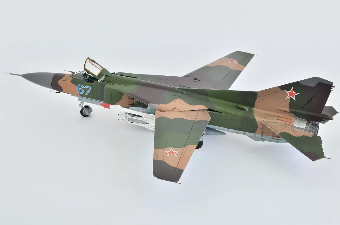 Самолет МИГ-23M (Flogger-B)