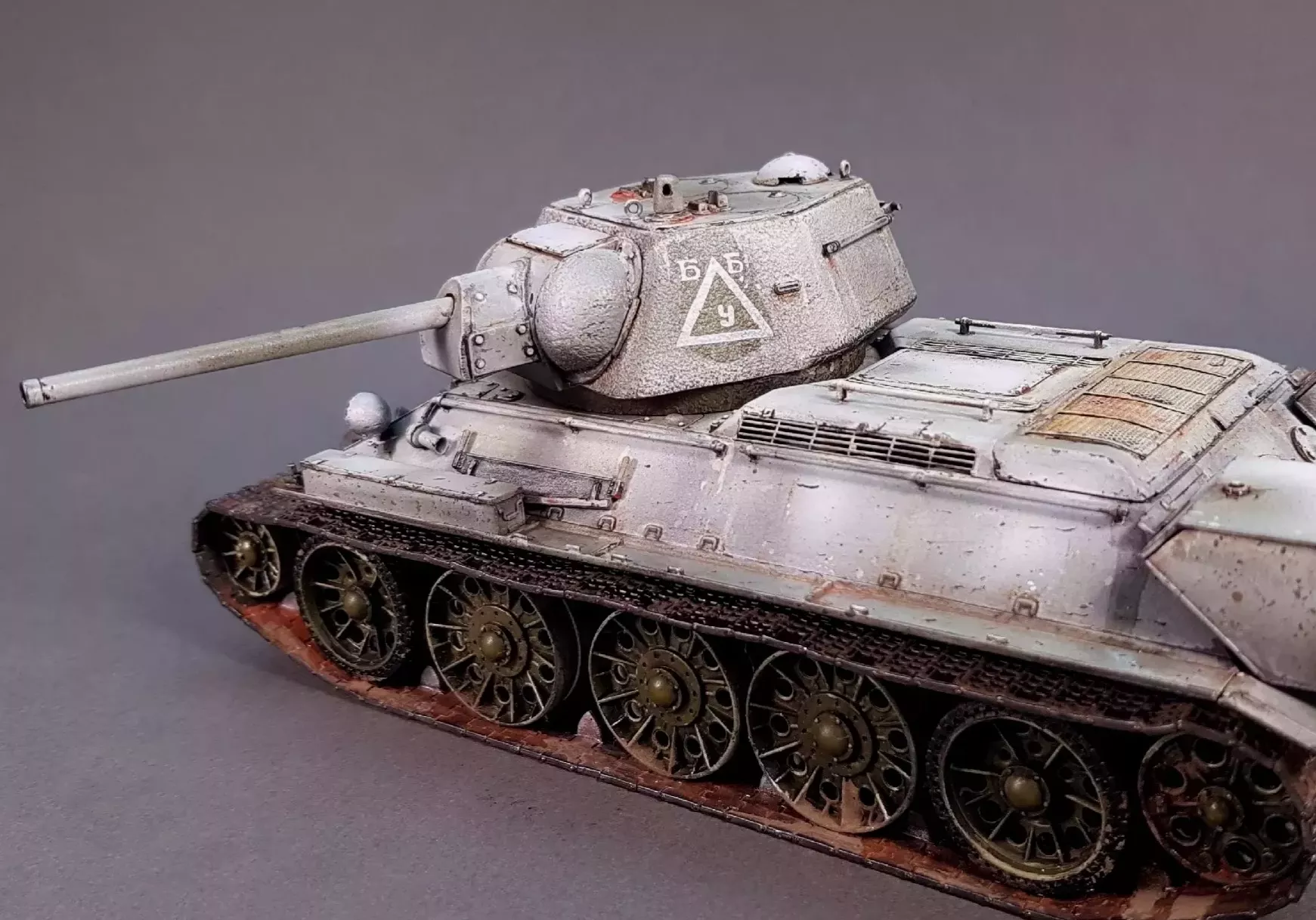 Советский танк Т-34-76 выпуск начала 1943 г