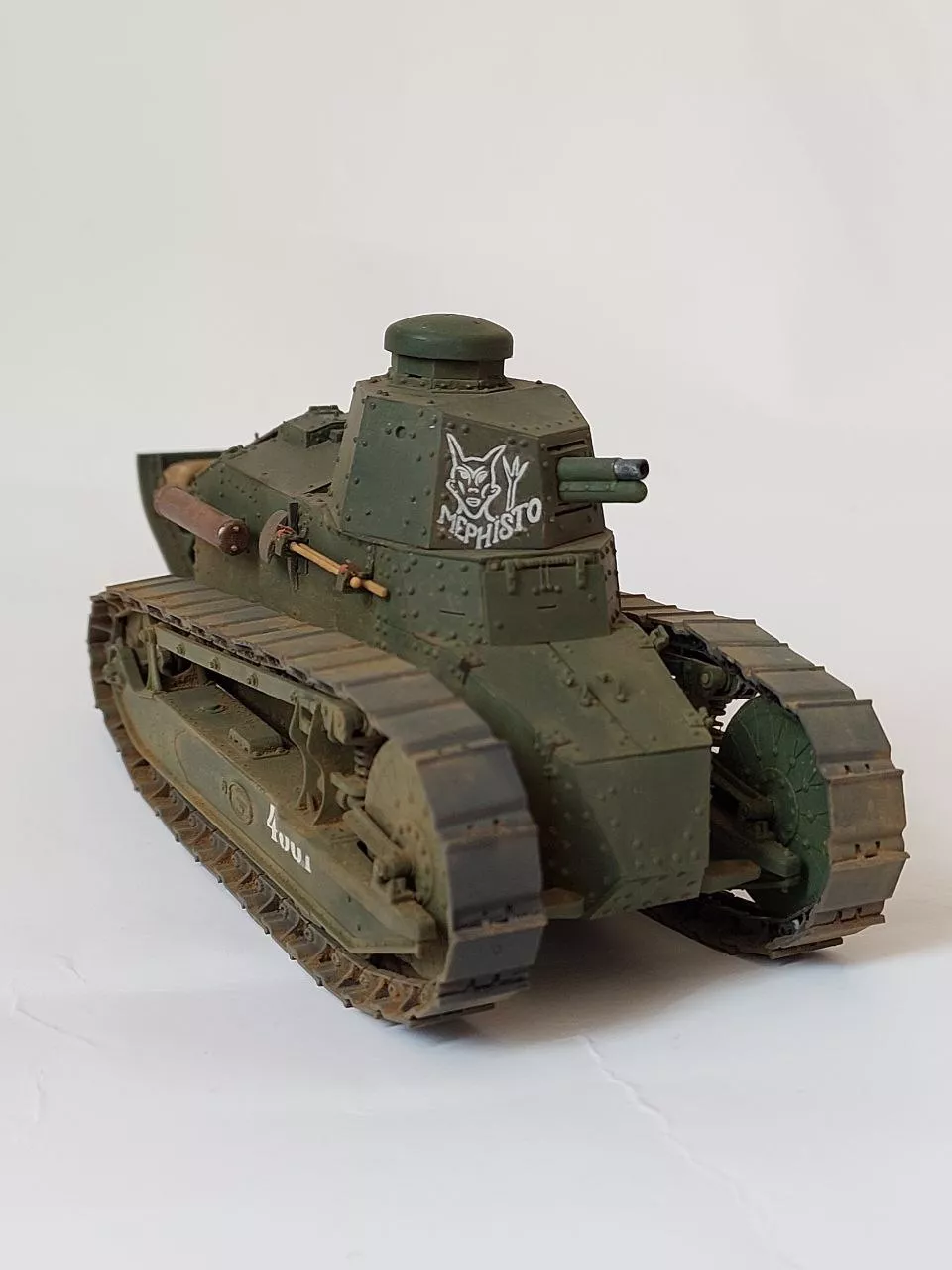 Танк French FT-17 Light Tank (Riveted Turret)