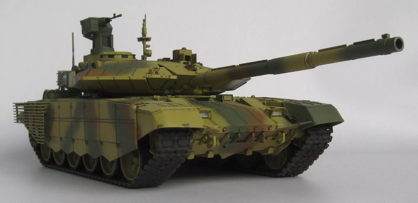 Российский основной боевой танк Т-90МС