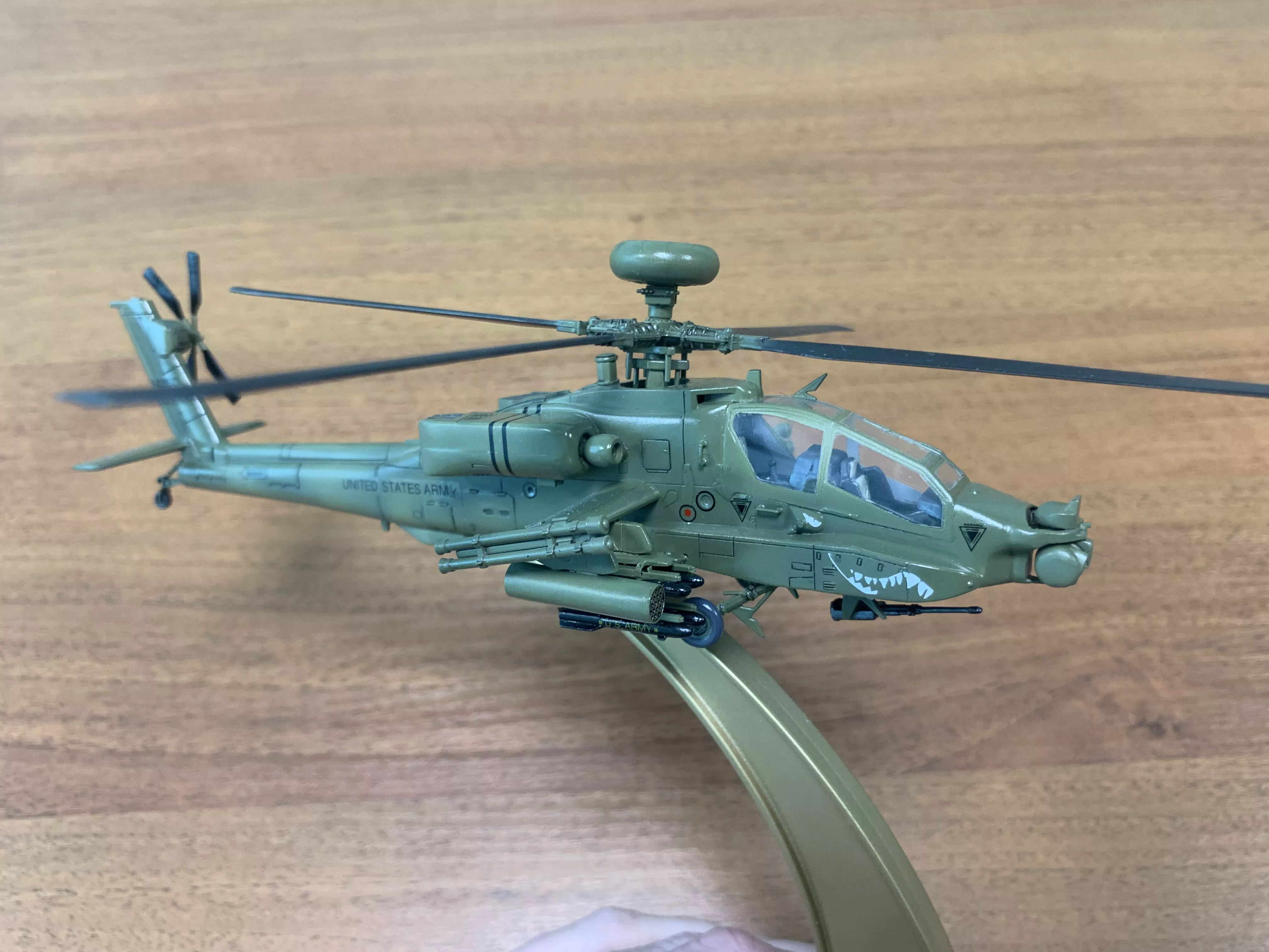 Ударный вертолет АH-64A 