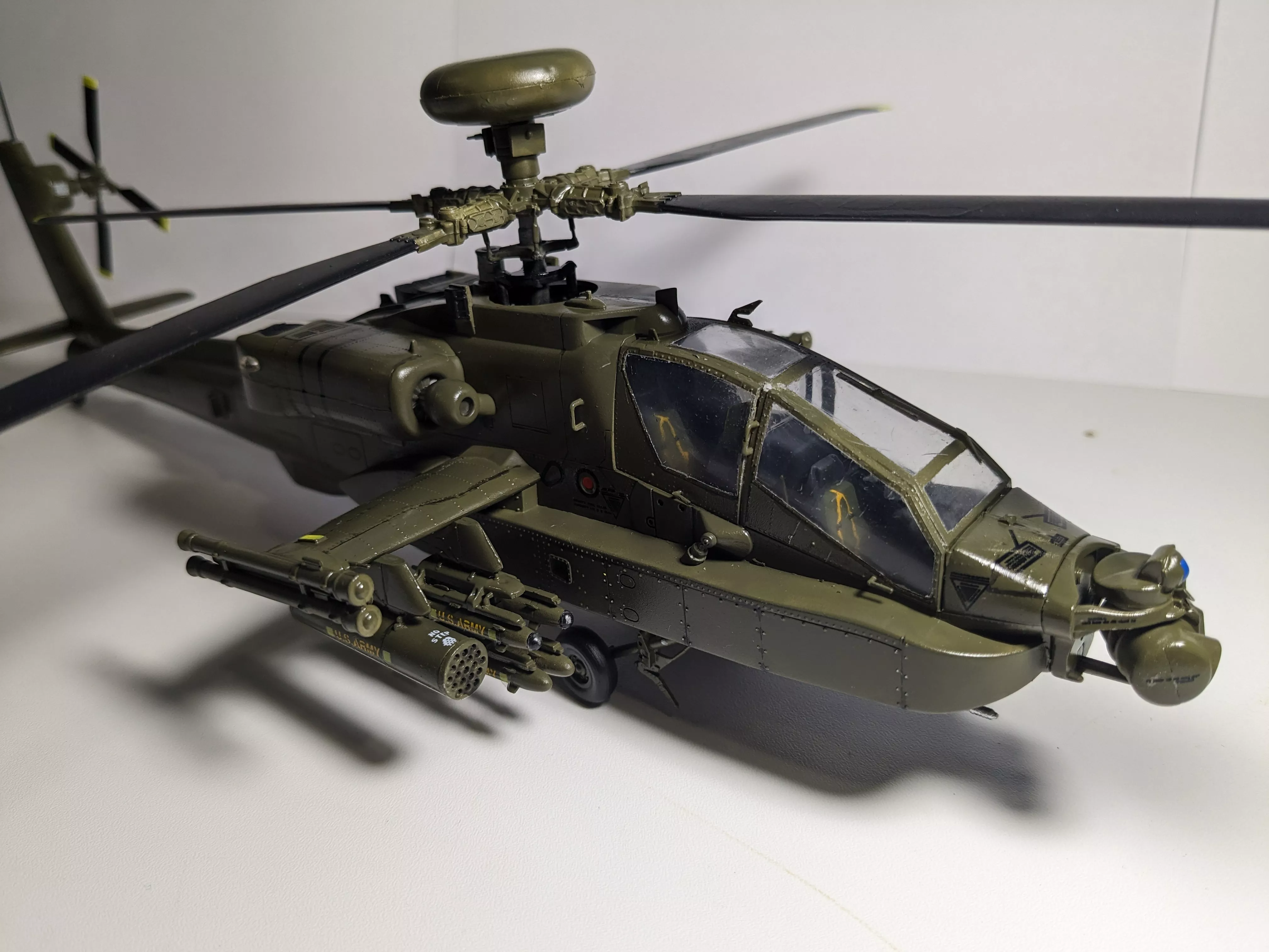 Вертолет Boeing AH-64D Longbow