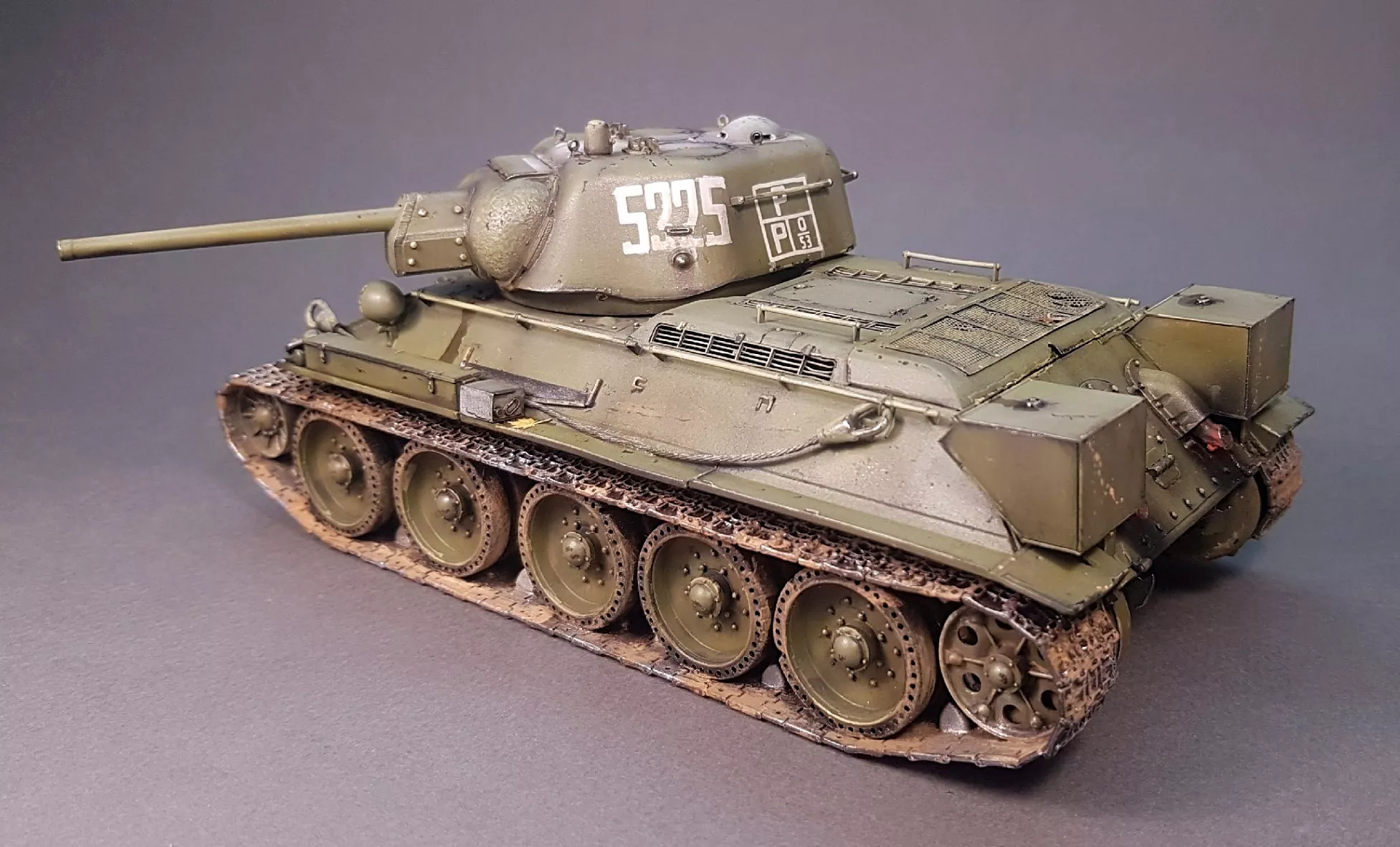 Советский средний танк Т-34/76 1943 УЗТМ
