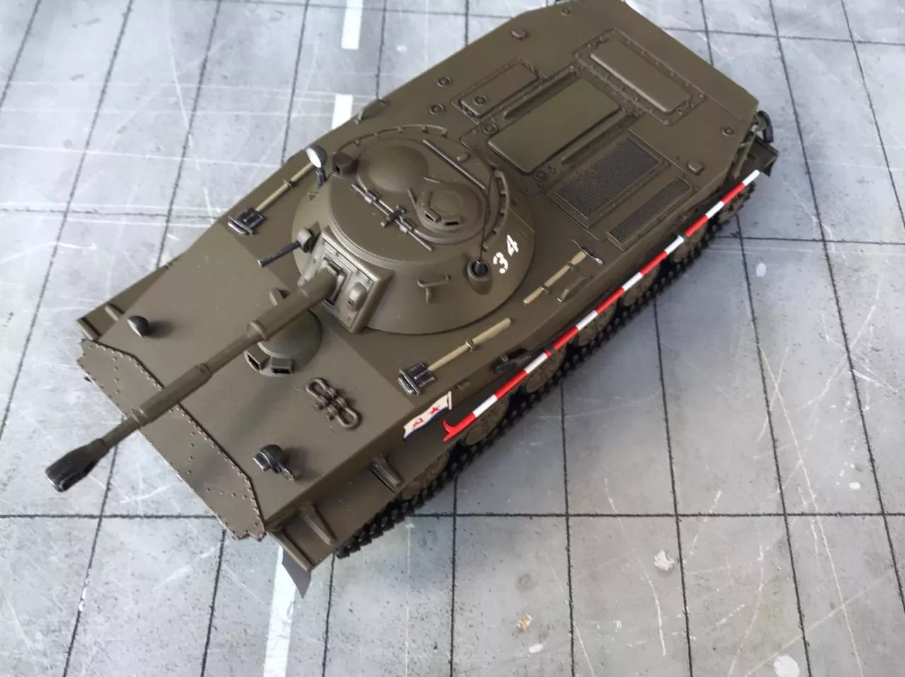Сборная модель Плавающий танк ПТ-76