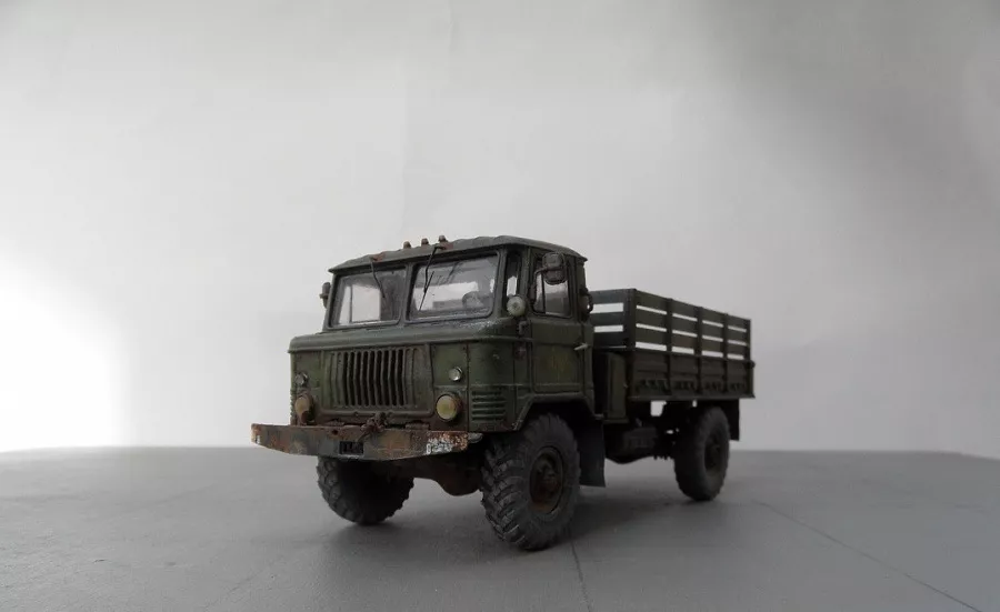 Сборная модель Горьковский грузовик-66 