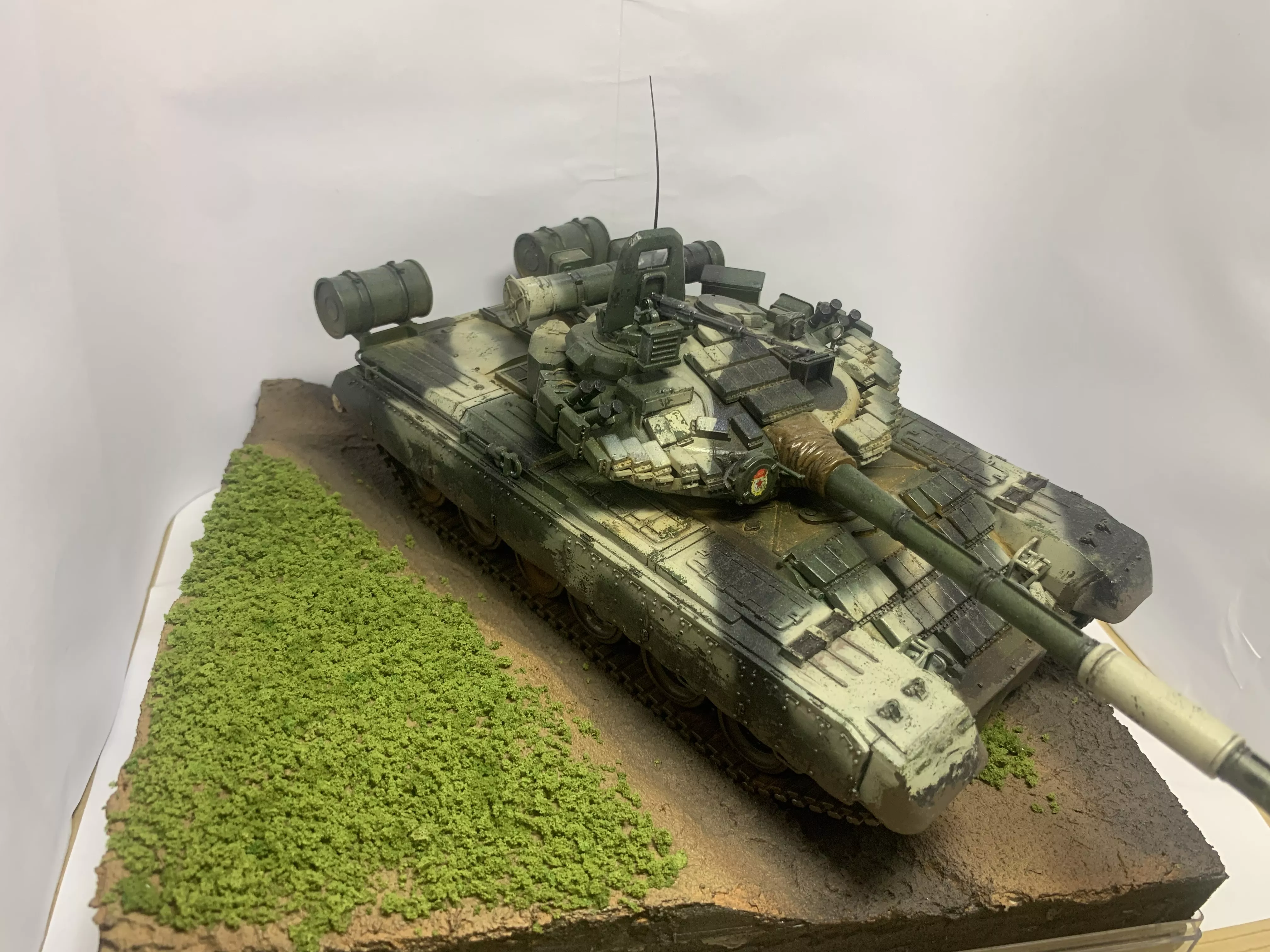 Основной боевой танк Т-80БВ